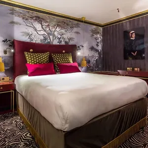 **** Hotell Snob Frankrike