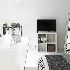 Comecasa Mini Grazioso Loft In Crocetta Apartamento