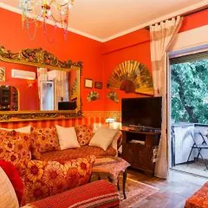 https://romantic-artistic-apartment.italymilanhotels.net
