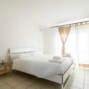 Appartement Primopiano - Garofalo A, Milan